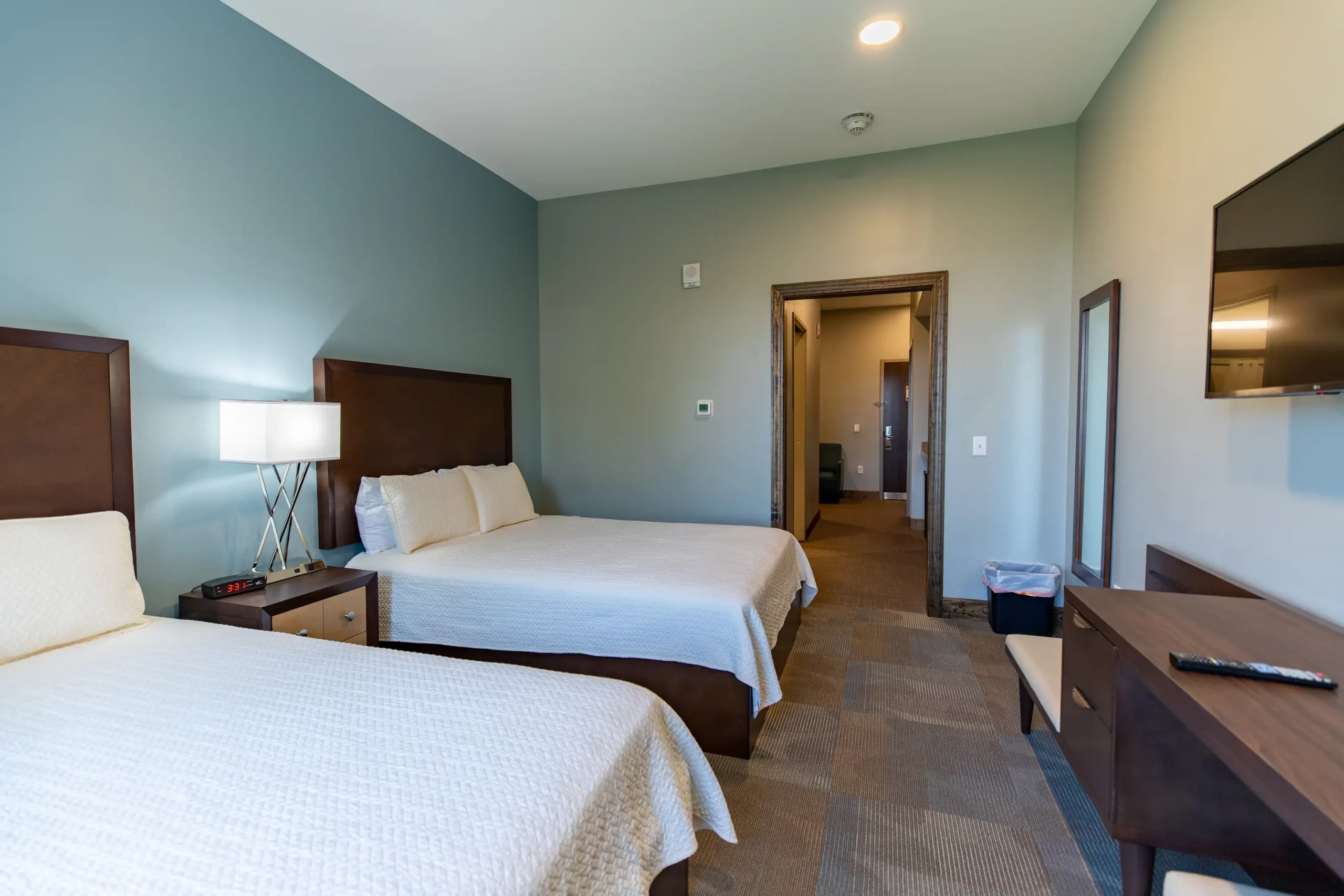 IMG_4030-HDR_lodging_hotelrooms